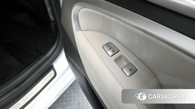 Genesis The New G70 id 3842408 из Кореи 10