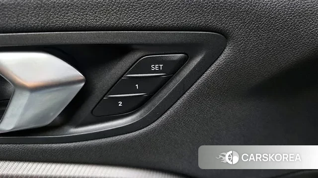 BMW 1 Series (F40) id 3033662 из Кореи 10