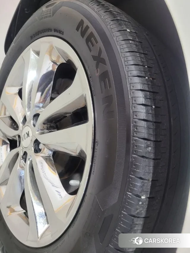 Kia All New Carnival id 3055702 из Кореи 10