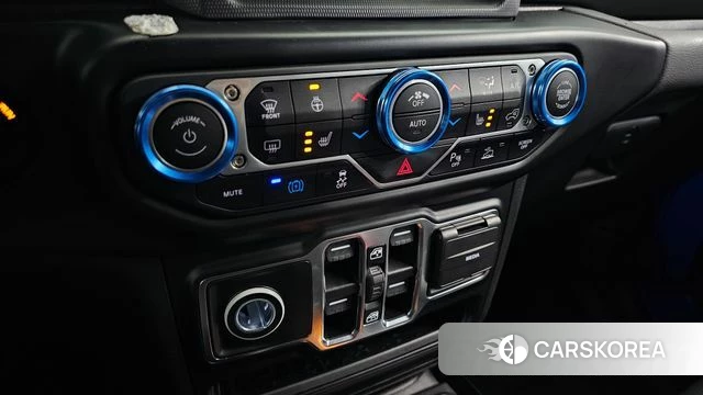 Jeep Wrangler (JL) id 3941477 из Кореи 10