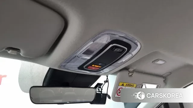 Hyundai Avante Hybrid (CN7) id 3366045 из Кореи 10