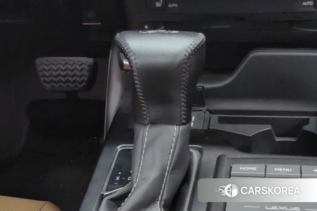 Lexus ES id 4279294 из Китая 10