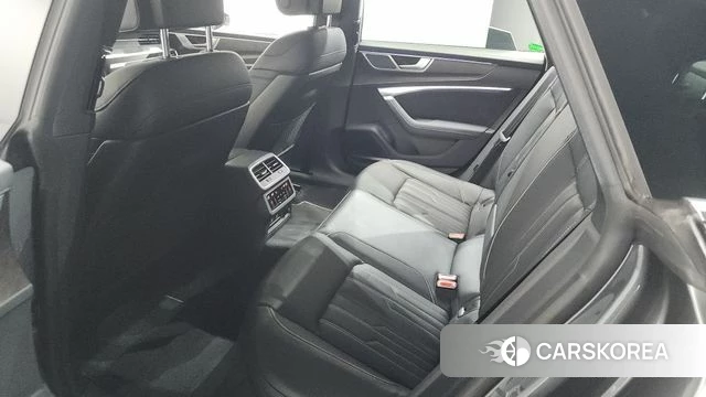 Audi A7 (4K) id 4625040 из Кореи 10