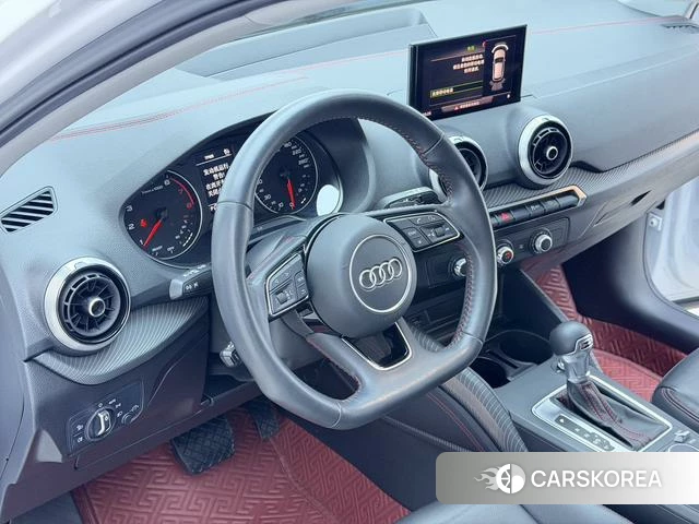 Audi Q2L id 4265948 из Китая 10