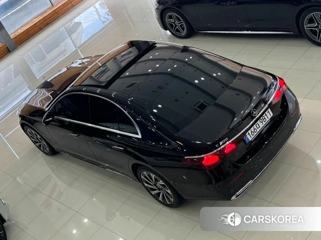 Mercedes-Benz E-Class W214 id 4887130 из Кореи 10