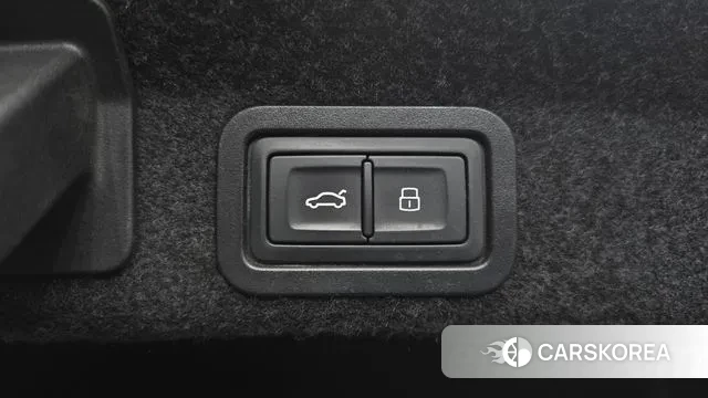 Audi A6 (C8) id 3681408 из Кореи 10