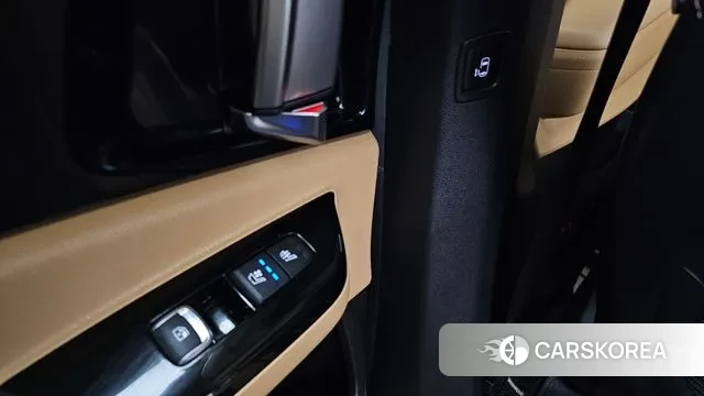 Kia Carnival 4th generation id 3378878 из Кореи 10