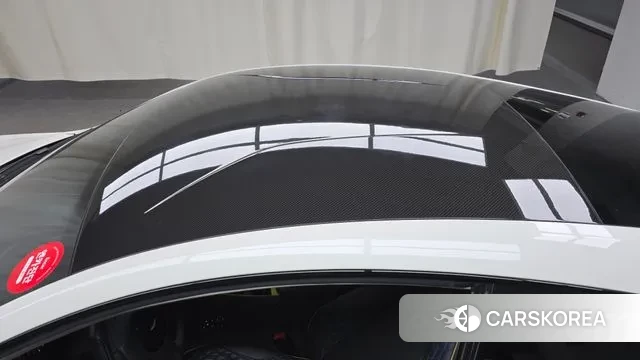 Aston Martin Vanquish S id 3563202 из Кореи 10