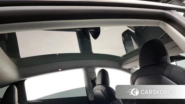 Tesla Model Y id 3094703 из Кореи 10