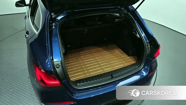 BMW 1 Series (F40) id 3362018 из Кореи 10