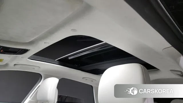 Hyundai Grandeur Hybrid (GN7) id 3036638 из Кореи 10