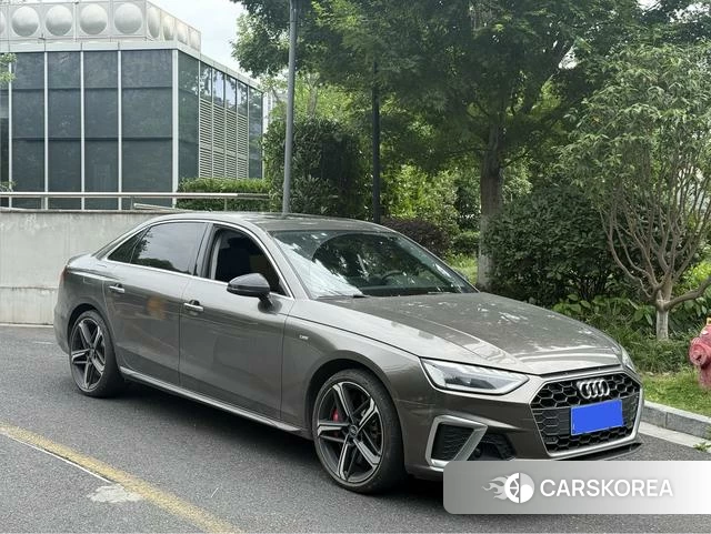 Audi A4L id 4333651 из Китая 10