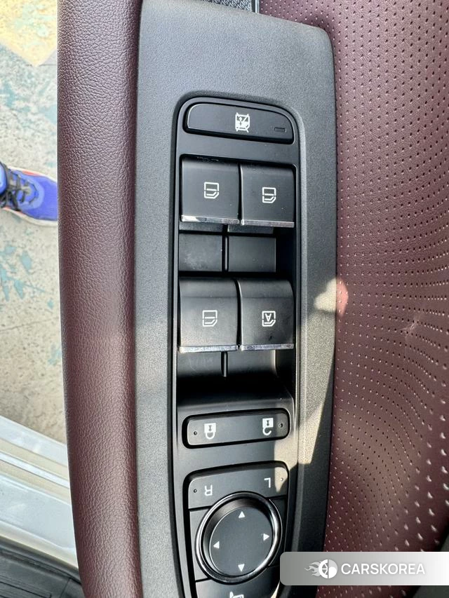 GAC Trumpchi Trumpchi M6 id 4240469 из Китая 10