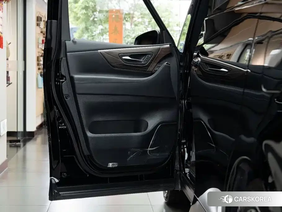 Toyota Vellfire id 4583822 из Китая 10