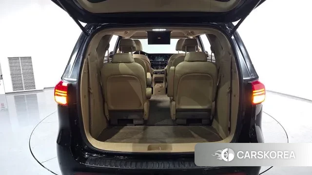 Kia All New Carnival id 3510221 из Кореи 10