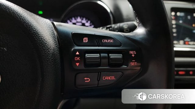 Kia All New Carnival id 4351342 из Кореи 10