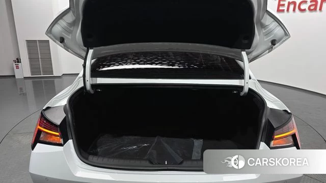 Hyundai Avante (CN7) id 3812924 из Кореи 10