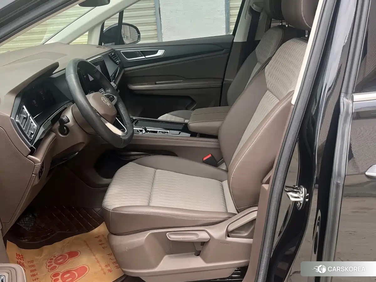 Volkswagen Viloran id 4679571 из Китая 10