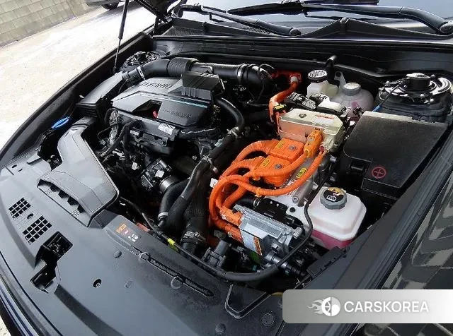 Hyundai Grandeur Hybrid (GN7) id 3620285 из Кореи 10