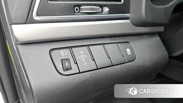 Hyundai Avante AD id 4520824 из Кореи 10