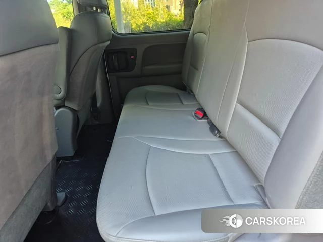 Hyundai The New Grand Starex id 4899894 из Кореи 10