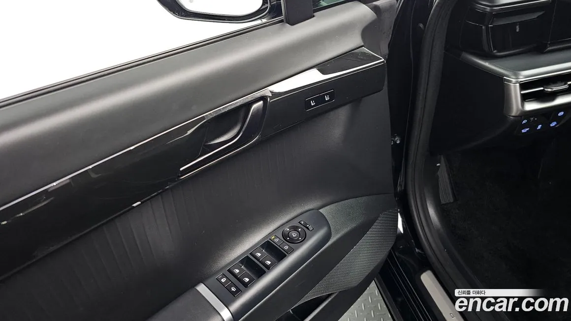 Hyundai Grandeur Hybrid (GN7) id 1858483 из Кореи 10