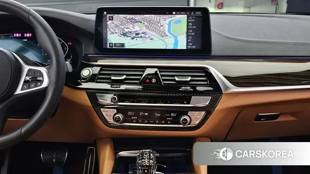 BMW 5 Series (G30) id 3054694 из Кореи 10