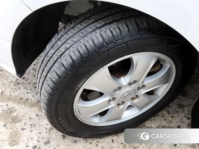 Hyundai The New Grand Starex id 3587862 из Кореи 10