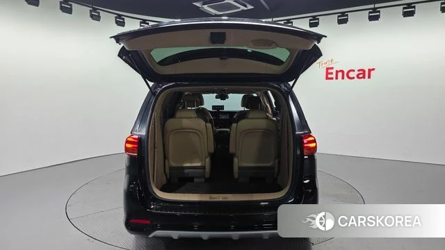 Kia The New Carnival id 4586999 из Кореи 10