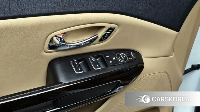 Kia The New Carnival id 3385773 из Кореи 10