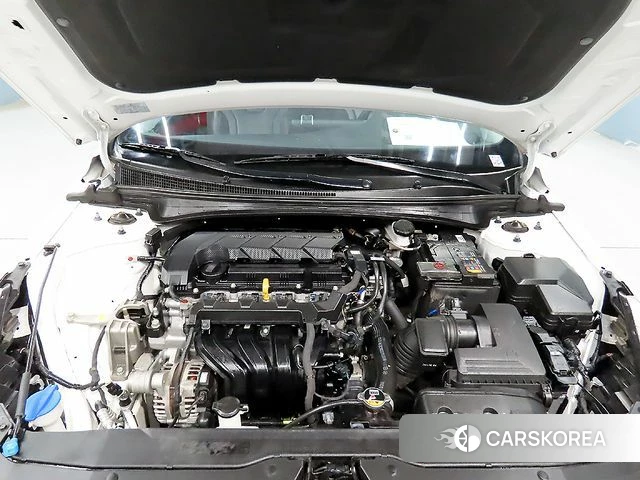 Hyundai Avante (CN7) id 3934520 из Кореи 10