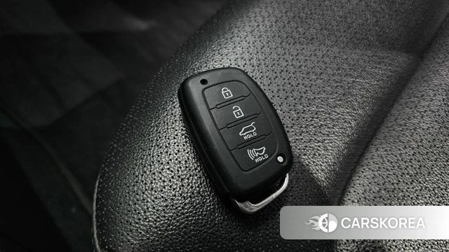 Hyundai Avante AD id 4459559 из Кореи 10