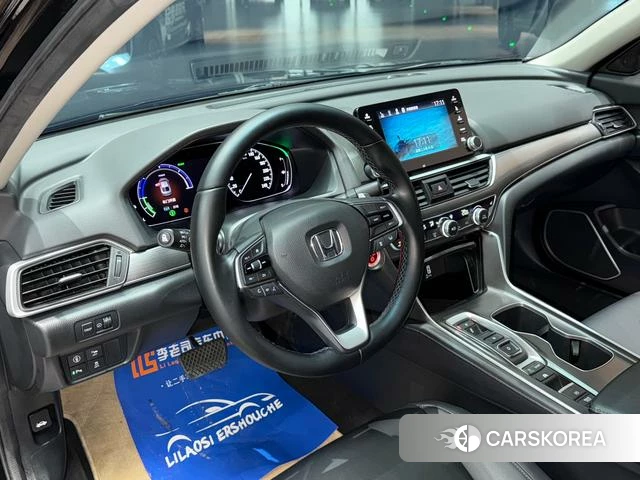 Honda Accord id 4365643 из Китая 10