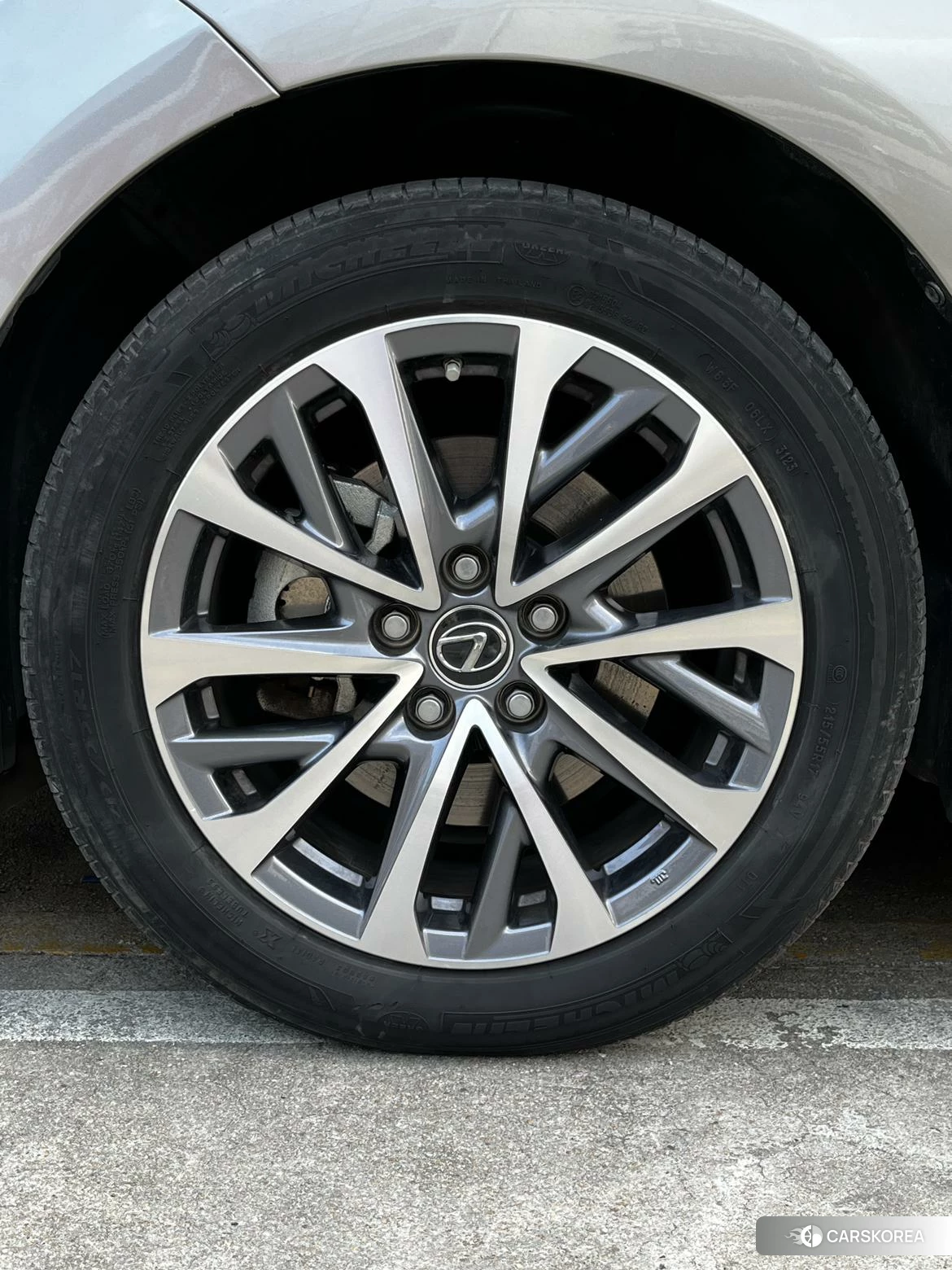 Lexus ES id 4515207 из Китая 10