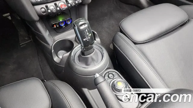 Mini Cooper Convertible id 2685009 из Кореи 10