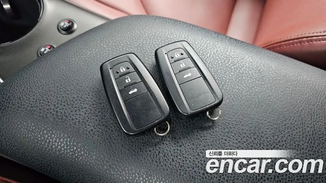 Toyota Camry (XV70) id 2717030 из Кореи 10