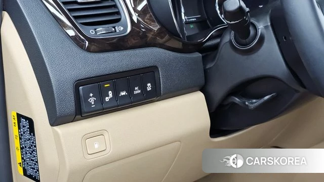 Kia The New Carnival id 4794770 из Кореи 10