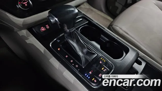 Kia All New Carnival id 2580958 из Кореи 10