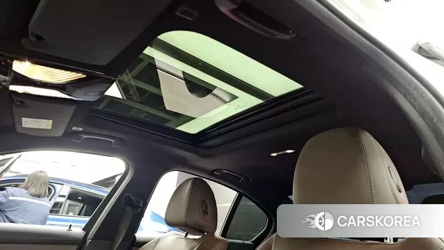 BMW 3 Series (G20) id 3556616 из Кореи 10