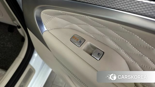 Genesis The New G70 id 3935352 из Кореи 10