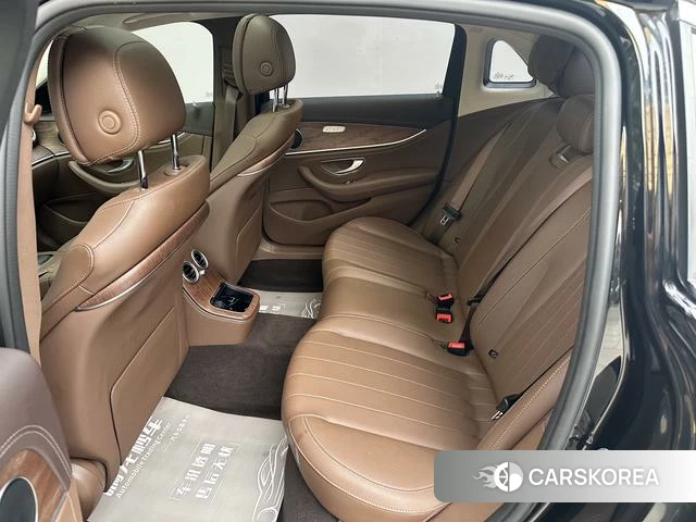 Mercedes-Benz E-class id 4290383 из Китая 10