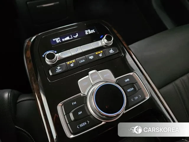 Genesis G90 id 3616135 из Кореи 10