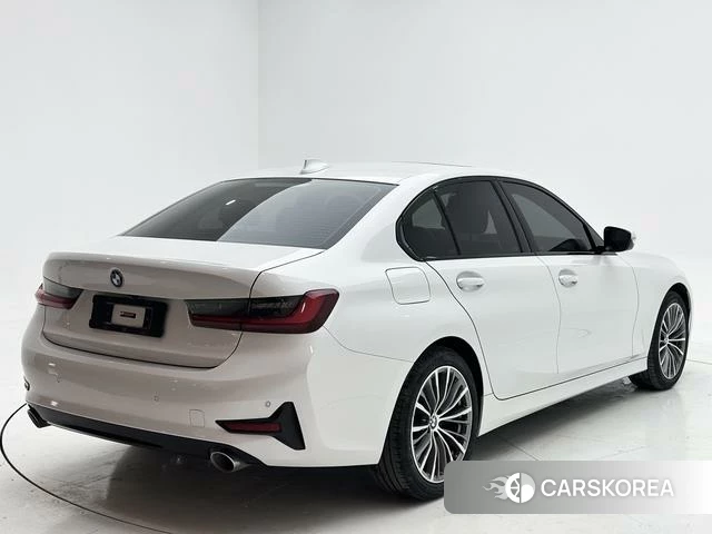 BMW 3 series id 4207774 из Китая 10