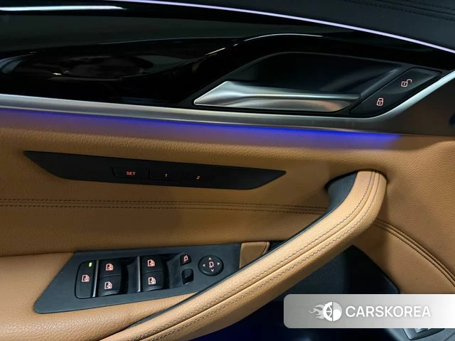 BMW 5 Series (G30) id 3853130 из Кореи 10