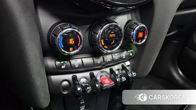 Mini Cooper id 2939761 из Кореи 10