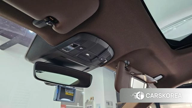 Porsche 911(992) id 4562641 из Кореи 10