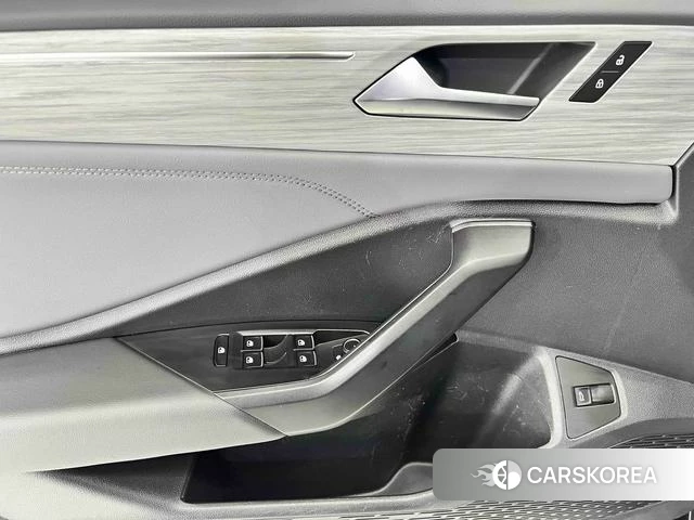Volkswagen Sagitar id 4299445 из Китая 10