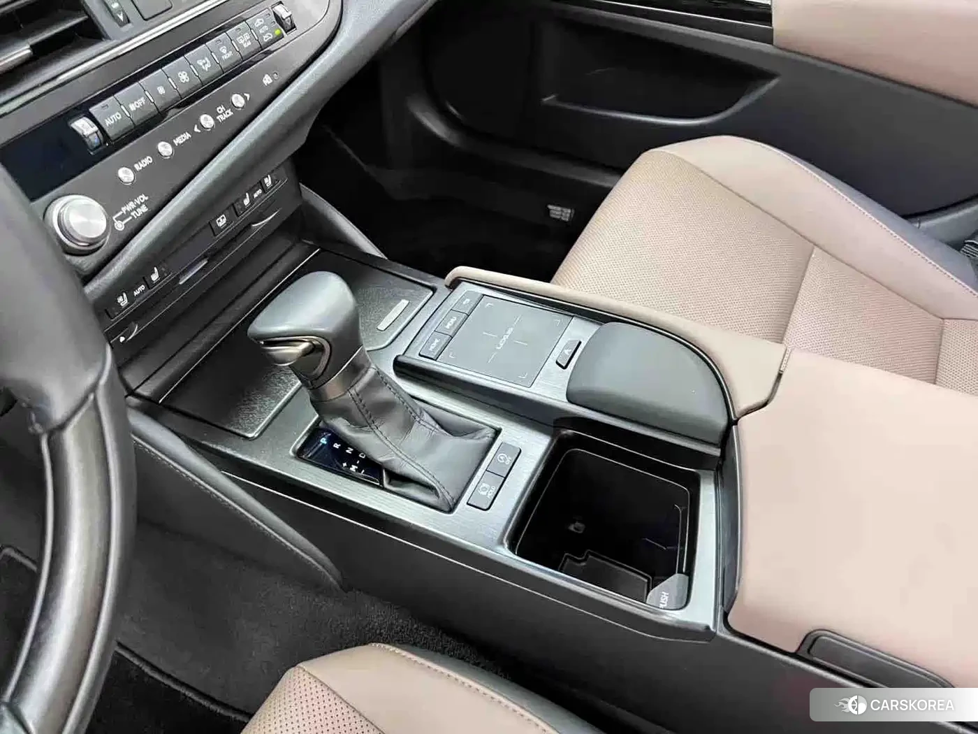 Lexus ES id 4539025 из Китая 10