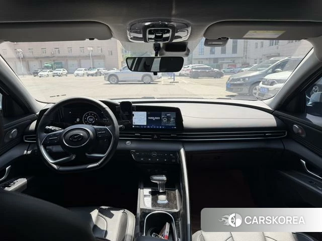 Hyundai Elantra id 4320819 из Китая 10