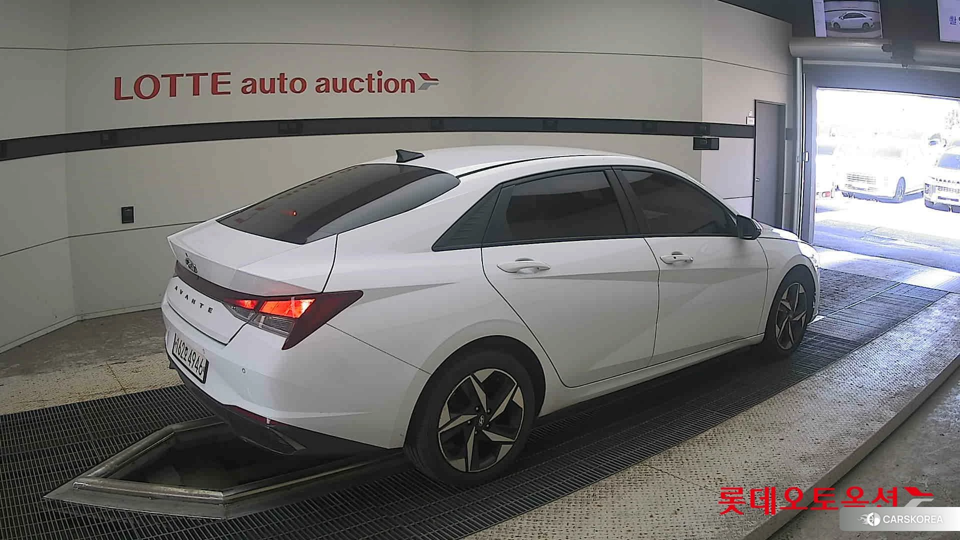 Hyundai Avante Hybrid id 4909169 из Кореи 10